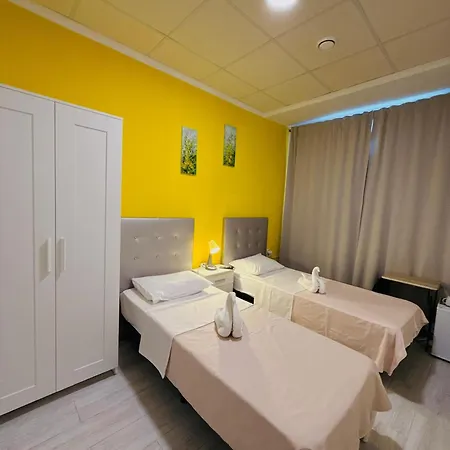 Bed & Breakfast 7Ahostal